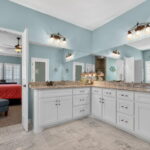 Dual sinks. Jetted tub. Separate shower.