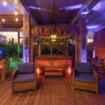 First floor hot tub and sitting area.