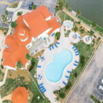 Club house, pool, hot tub, lake. And walking distance to the beach.