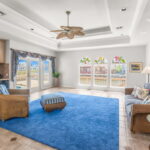 Ideal for all your family or friends entertaining. Features a wet bar