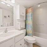 2nd guest bathroom.