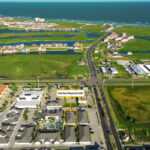 Easy access to the Gulf of America. Just a short 5 minute golf cart ride away!