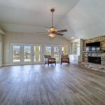 Living Area (4)