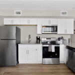 Full size Kitchen