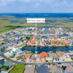 Location! Approximately 10 minute boat ride to the Intracoastal Waterway.