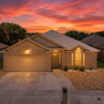Come make this your new home!