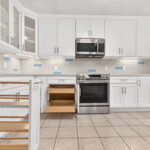Pull-out shelving - nothing getting lost.